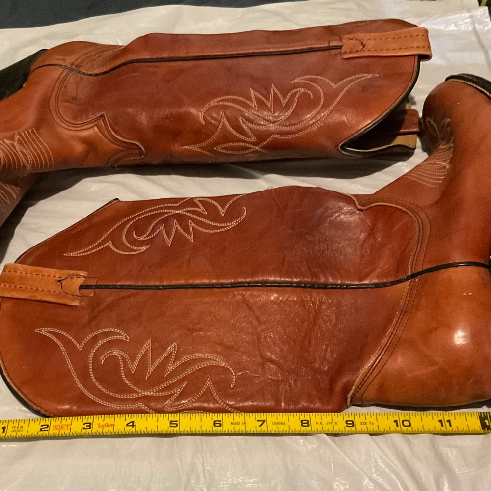 ‘MADE IN CANADA ‘’ COWBOY BOOTS UNISEX SALE - Picture 8 of 13